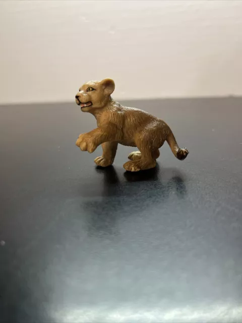 Schleich RETIRED 2003 Playful LION CUB African Animal Figure #14330 E2
