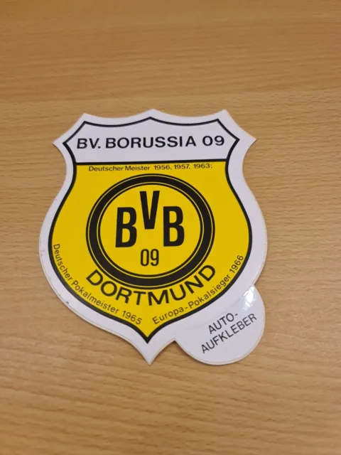 BVB AUTO AUFKLEBER 4er Set Borussia Dortmund Borusse / Borussin