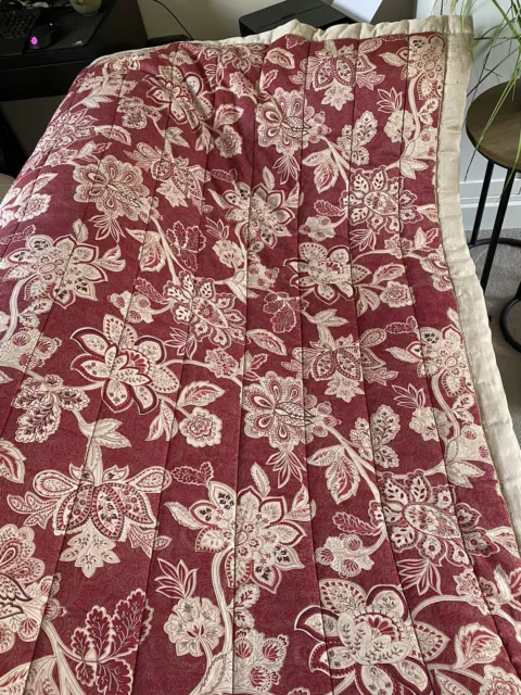 DORMA RED SAMIRA Large Bedspread 265 x 265cm 104
