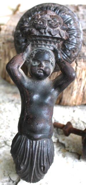 ancien heurtoir ou marteau de porte d. n. g. avec son clou d origine 2