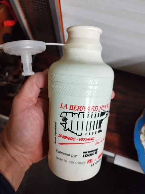 ANCIEN BIDON GOURDE CYCLISME VITTEL TOUR DE FRANCE. ZEFAL made in