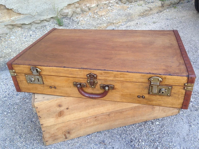 ANCIENNE VALISE DE voyage en bois cuir et laiton rangement