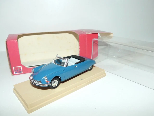CITROEN DS 19 CABRIOLET 1961 Bleu RIO 98 1:43