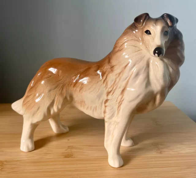 Large Rough Collie Figurine. Cooper Craft??