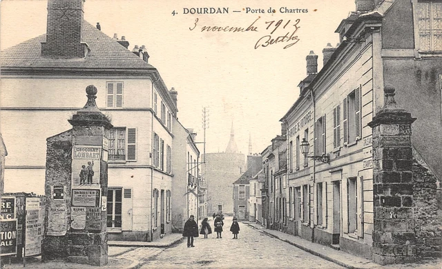 91-Dourdan-Porte De Chartres-Animee-N�6025-E/0183