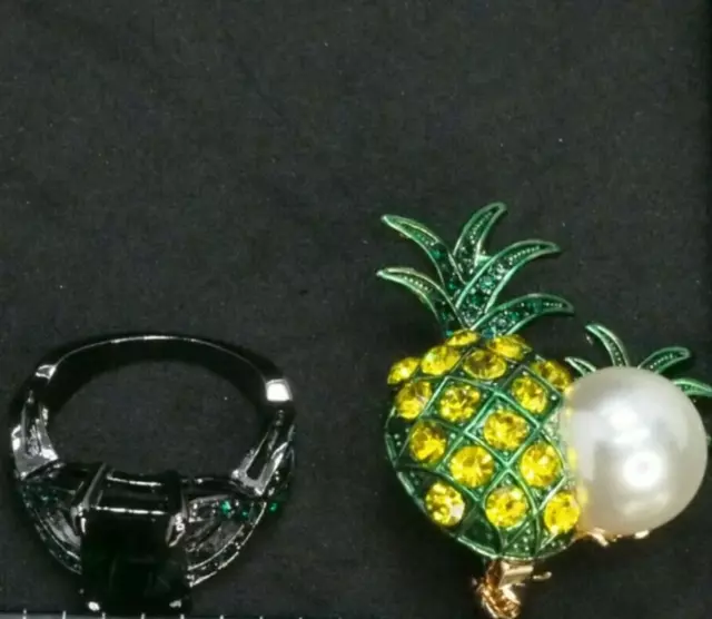 Rhinestone Fruit Jewelry Pineapple Pin Brooch Faux Pearl Emerald Ring Size 8