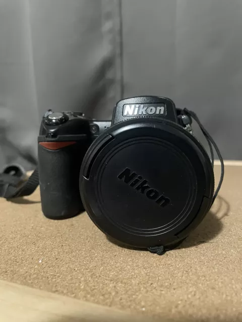 Nikon COOLPIX 8800 8.0MP Digital Camera - Black UNTESTED Nikon COOLPIX 8800 8.0MP Digital Camera - Black UNTESTED
