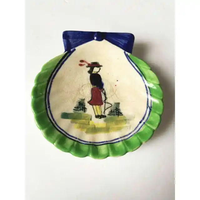 Plato de cerámica vintage en forma de almeja para mujer pintado a mano pequeño