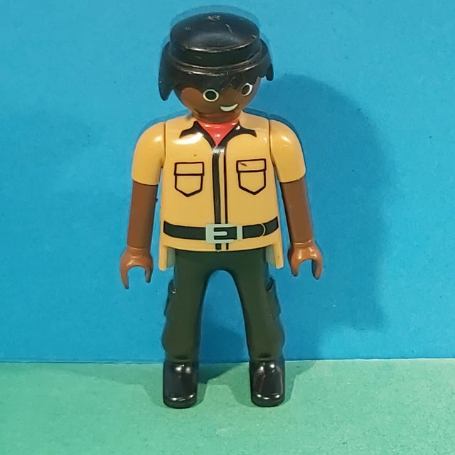 Personnage homme catégorie 42 playmobil ref 1