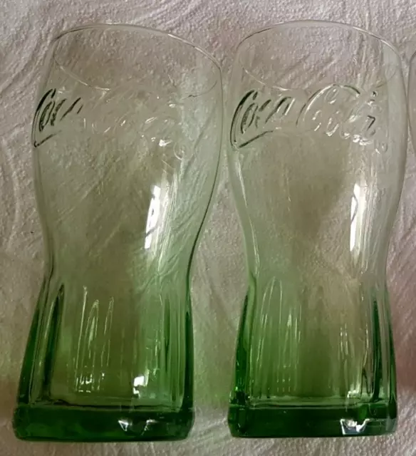 Coca Cola Saft Drink 1x Glas 300 ml grün 2020 H. 15 cm D. 6,8 cm bis 2 Stück