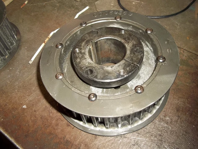 Unbranded C0069569 Gearbelt Pulley W/ Taper Lock Bushing (814)