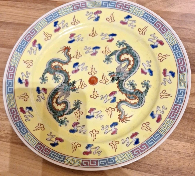 QIANLONG CHINESE FAMILLE Rose 2 Dragon Plate. 23cm Dia. Vgc £26.70 ...