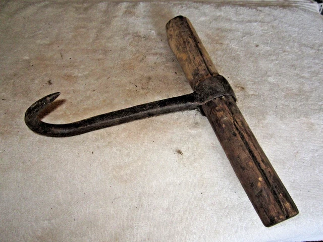 ANTIQUE 1800's BLACKSMITH FORGED WROUGHT IRON HAY HOOK FARM TOOL