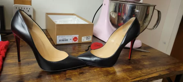 Christian Louboutin Pigalle Follies 100 Nappa Shiny Leather Black Pointed Pumps