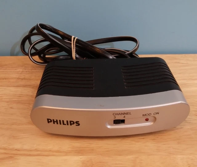 Philips RF Modulator PH61159 Audio Video Converter Cables Cords RCA to Coax