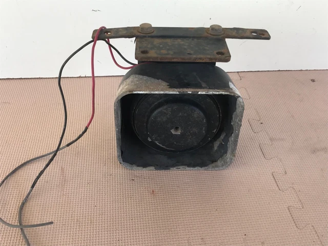 Code 3 Push bumper Mount 100 Watt Siren Speaker #17
