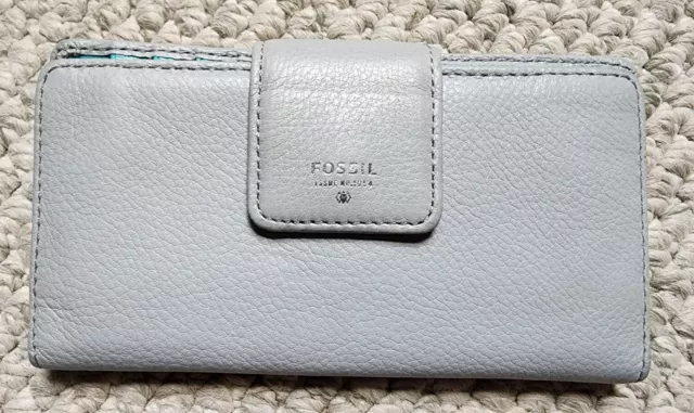 Fossil Sydney Tab Clutch Smokey Blue Leather Wallet  Clutch Snap