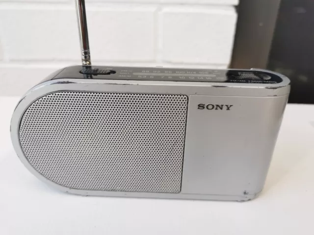 Sony​ ICF-304 2 Band Portable FM/AM Radio