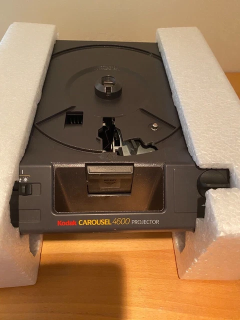 Kodak 4600 projector, 100mm lens, new never used