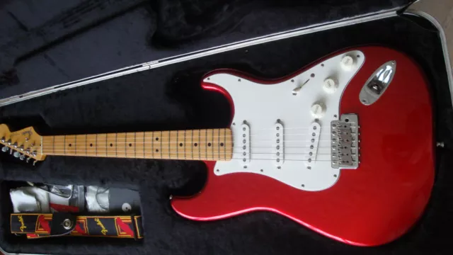 Fender Stratocaster 1994 rouge