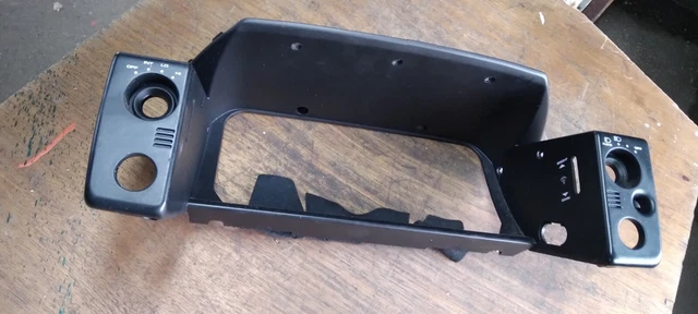 84-89-mk1-toyota-mr2-aw11-instrument-panel-speedometer-surround-bezel