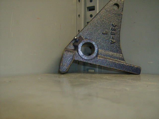 Morris V-334 Cultivator Shank Holder