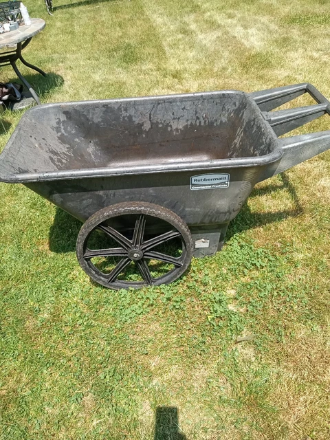 Rubbermaid  Commercial Big Wheel Cart - Black
