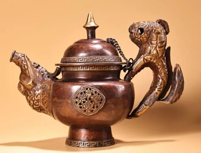 7.8''Old Tibetan Pure Bronze Auspicious Symbol Dragon Head Container Teapot Pot