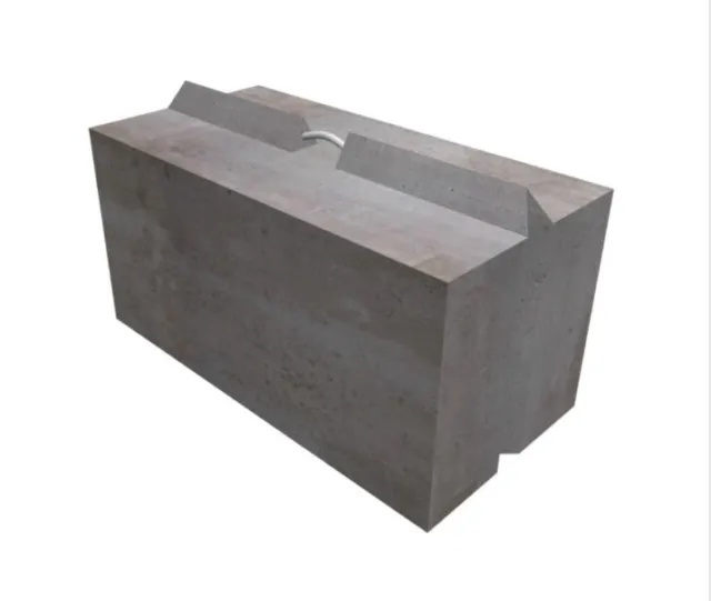 2'x 2'x 6' V-Interlocking Concrete Blocks for Retaining Walls