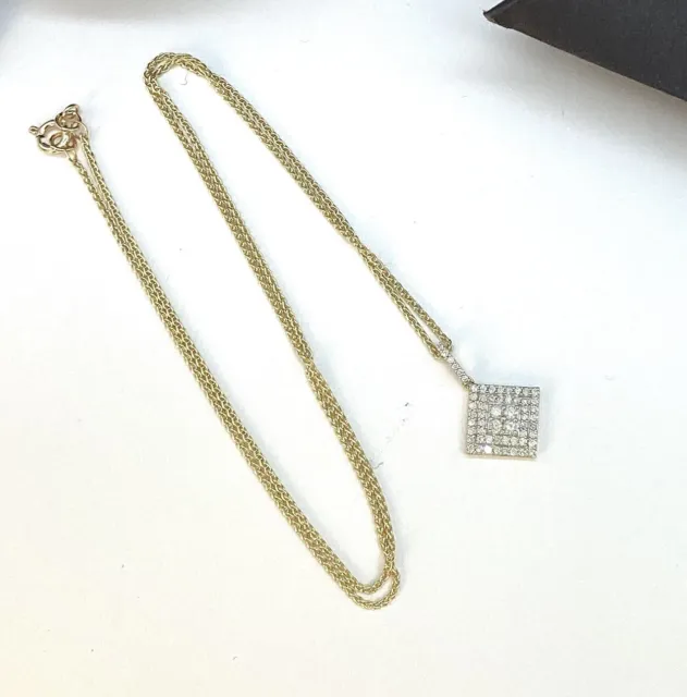 9ct Yellow Gold Diamond Encrusted Pendant Including Fine Hanging Chain E1139