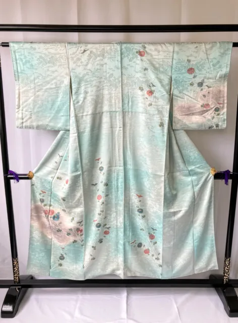 Vintage Japanese kimono Beautiful Kimono robe - Beautiful embroidery