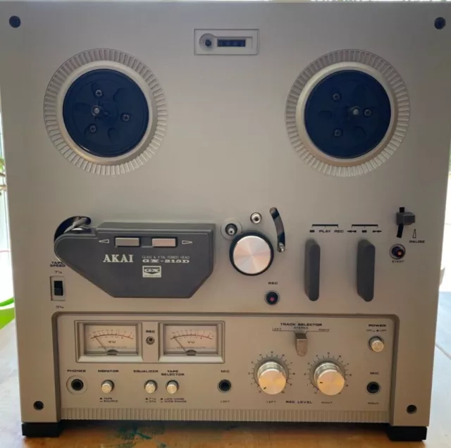 AKAI GX - 215D - Tonbandgerät - guter Zustand - Sammlerstück - Rarität