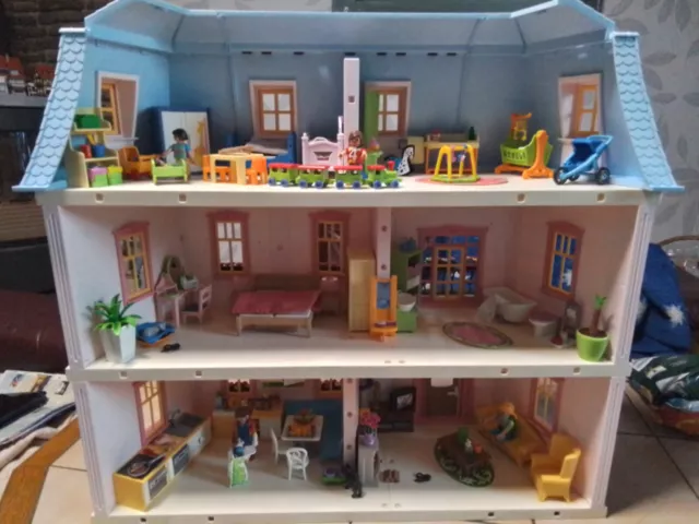 Playmobil 5303 Dollhouse Romantisches Puppenhaus voll eingerichtet