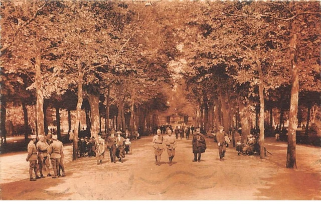 54 - NANCY - SAN64048 - Une Allée de la Pépinière