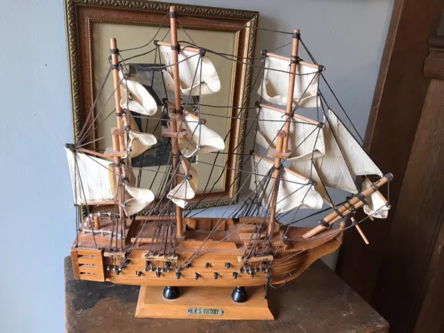 Wooden Ship HMS VICTORY Model Sailboat Boat Nautical sailing Statue 13”