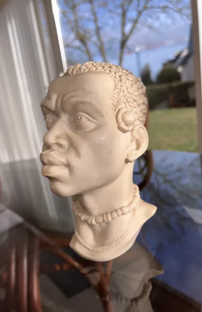 Statuette africaine homme En RÉSINE - Art Africain Décoration -African Figurine