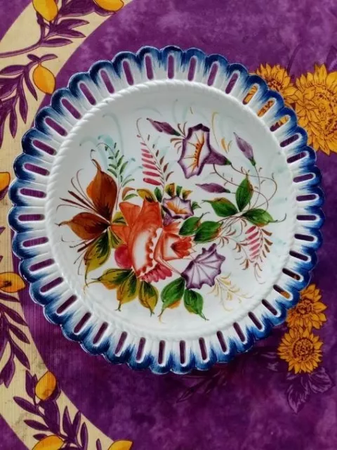 Assiette Plate Ajourée Faience Italienne Bassano Del Grappa Décor Floral Coloré