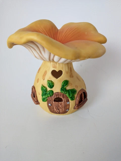 Fine Porcelain Mushroom Toadstool - Bug Village Figurine by O'Well. LARGE