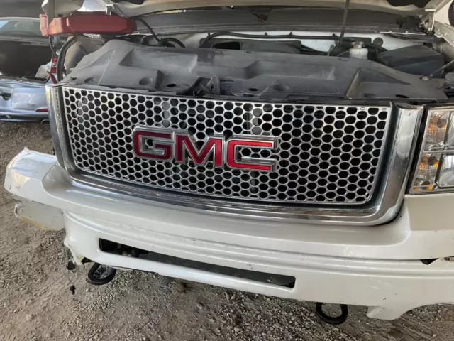 Used Upper Grille fits  2011 Gmc Sierra denali 1500 new style smooth door skin u