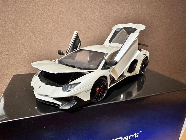 Autoart lamborghini best sale aventador