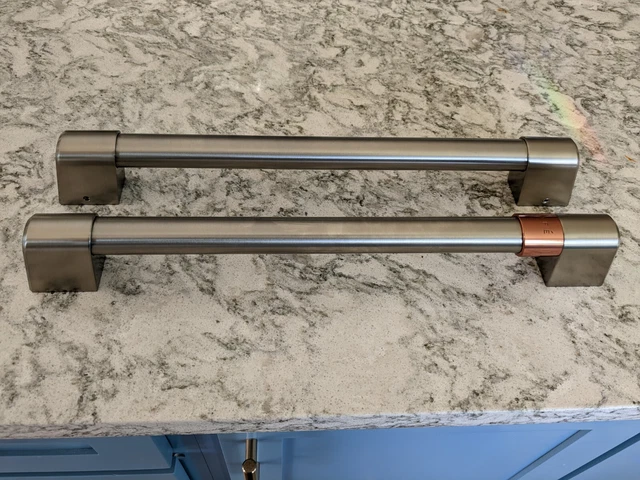 Ge Wall Oven Brushed Stainless Steel Fd Wall Oven Handles (Set Of Two)