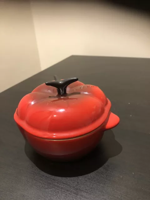 Le Creuset Red Tomato Cocotte Mini Petite Casserole Dish