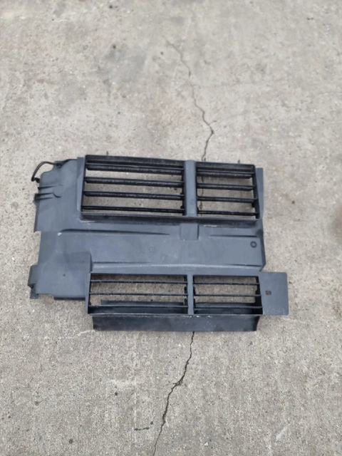 FORD FOCUS MK3 RADIATOR SHUTTER DEFLECTOR BM518475CE 2011 EUR 106,48 ...