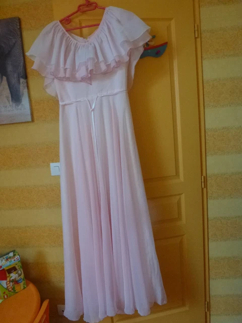 Robe longue unie à voile doublé et ceinturée - rose main image 1