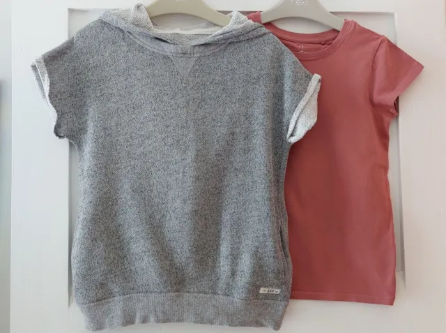GAP and NEXT Girls 2 Short-Sleeved T-Shirts/Tops, Size 8 years, Very Good Cond!