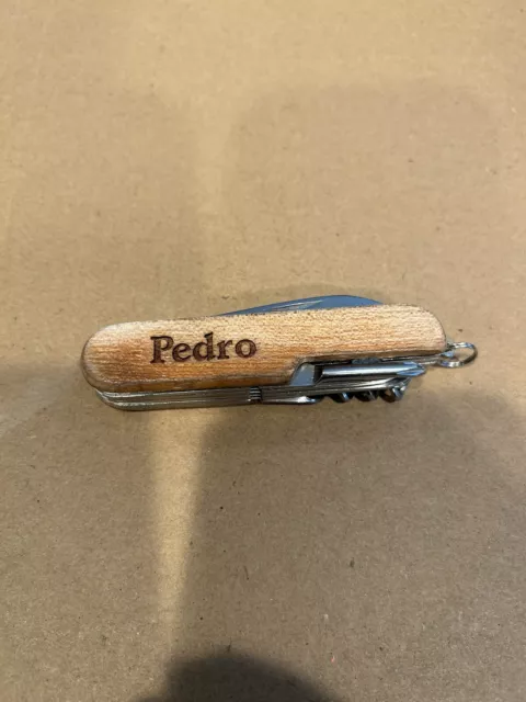 New York City Pocket Knife / Multi Tool - Engraved With “ Pedro “