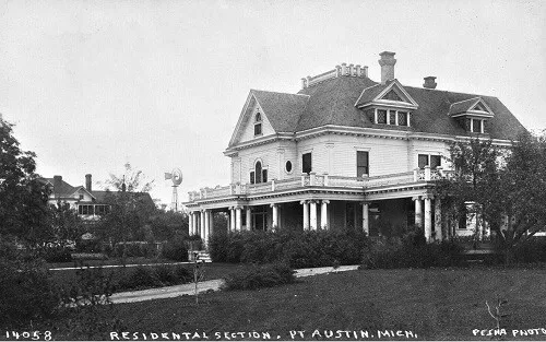 Residence Section Port Austin Michigan MI Reprint Postcard