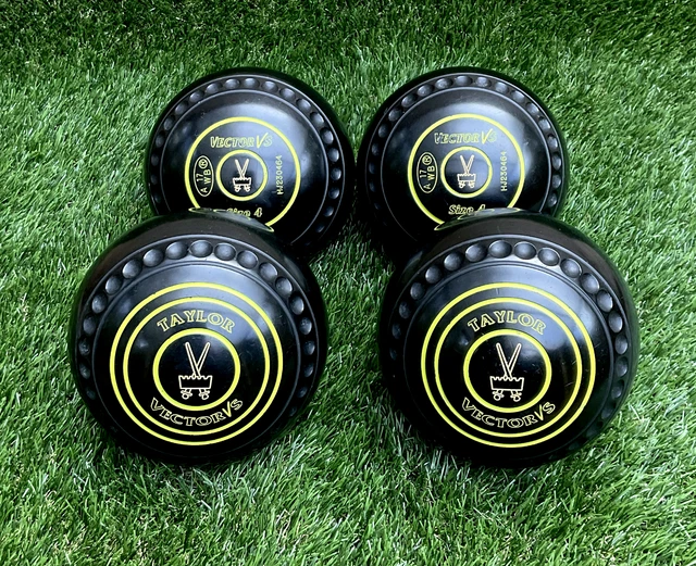 TAYLOR VECTOR VS Lawn Bowls Size