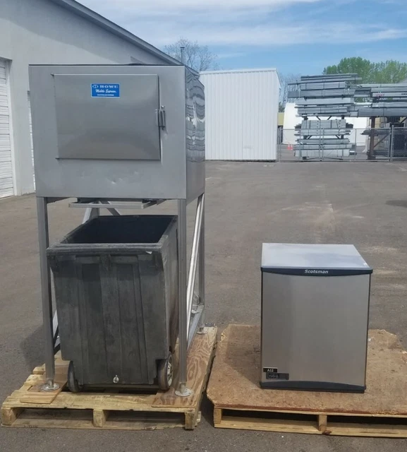 SCOTSMAN F1222L Ice Flaker Maker 1100 LB and HOWE CP750 MOBILE Ice Storage Bin