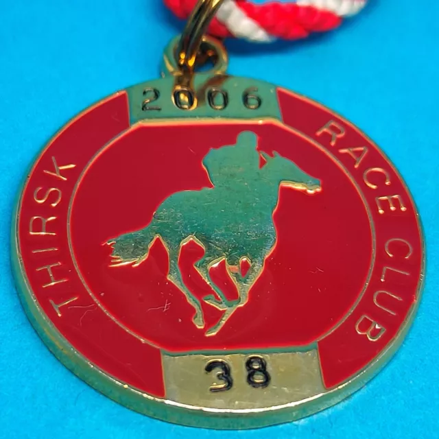 Thirsk Horse Racing Members Badge - 2006